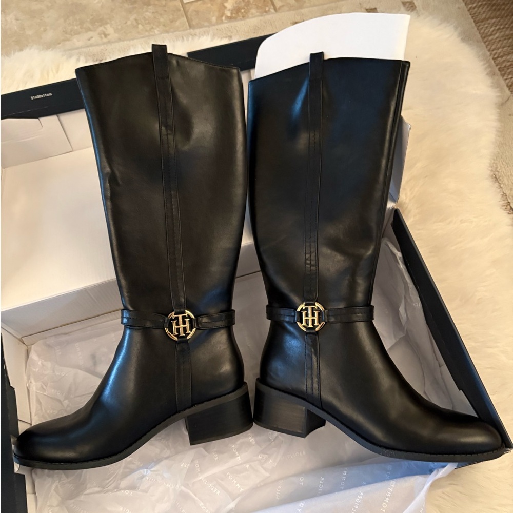 Tommy Hilfiger Black Leather Heeled Boots